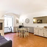 Masi Apartment